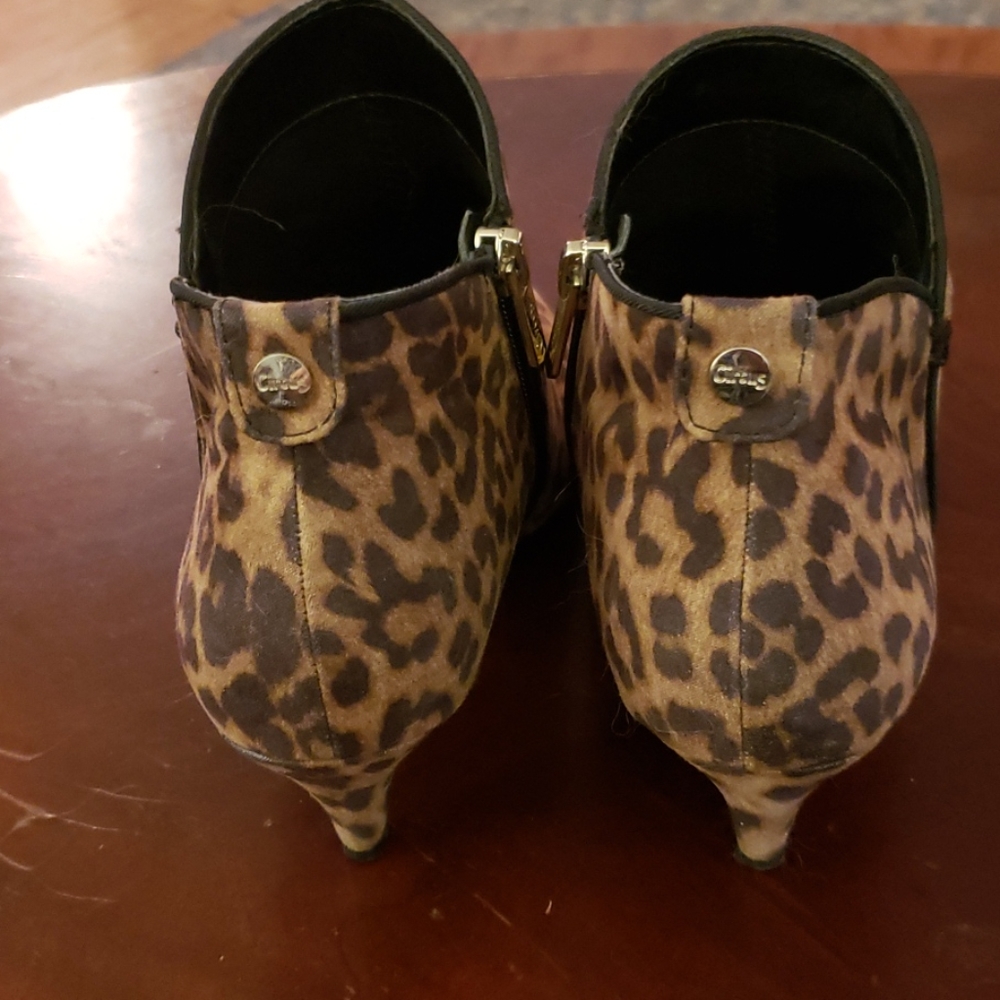 CIRCUS SAM EDELMAN KITTEN HEEL BOOTIES - Picture 3 of 8